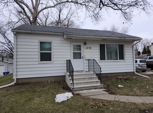1439 Liberty Ave, Waterloo, IA 50702