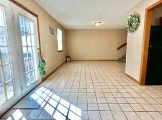 107 Mountain View Dr #A, Johnson City, TN 37601