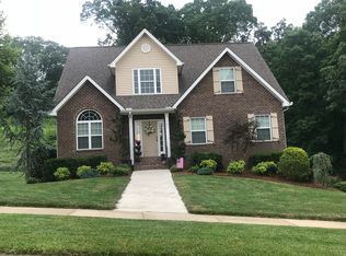 131 Christine Ct, Johnson City, TN 37601