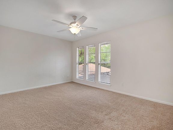 3rd image of 308 Westwood Dr