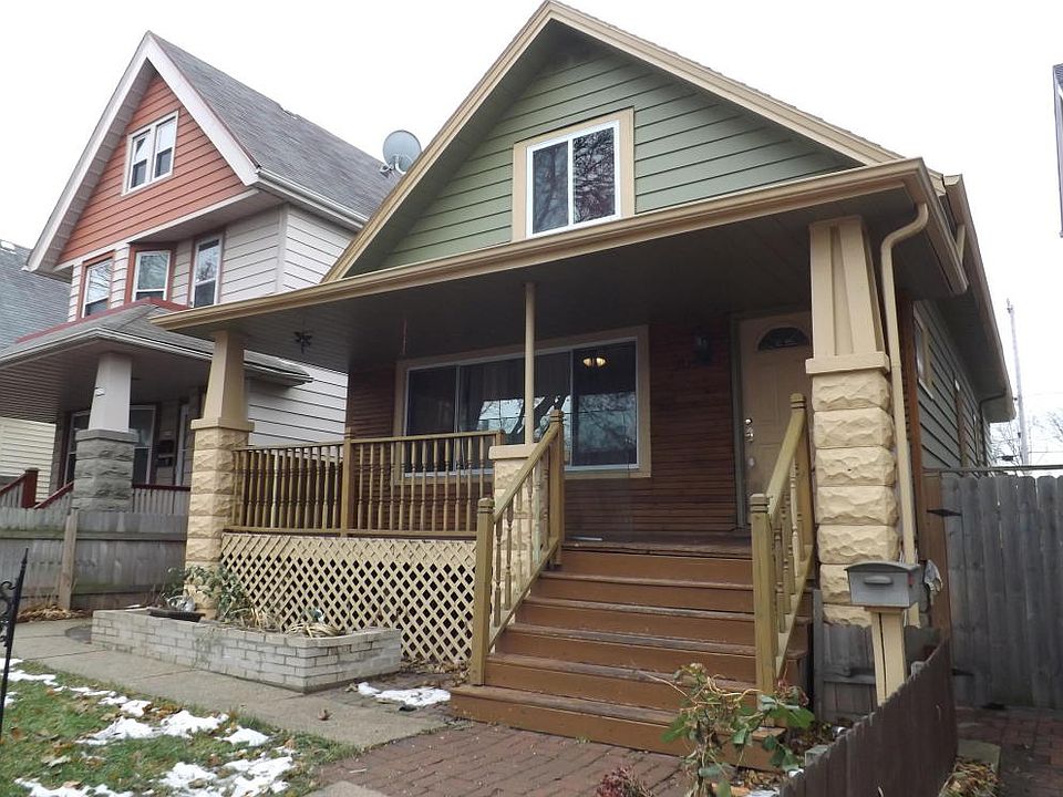 2nd image of 2125 S 30th St