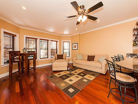 5th image of 2324 W Argyle St APT 1W