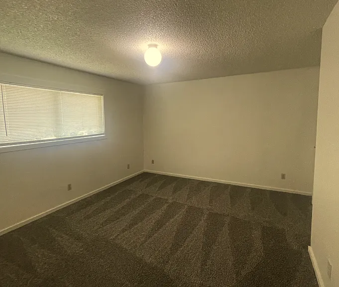 935 16th Ave #1 — Photo 10
