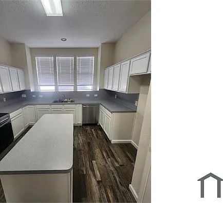 2525 Johnson Dr — Photo 4