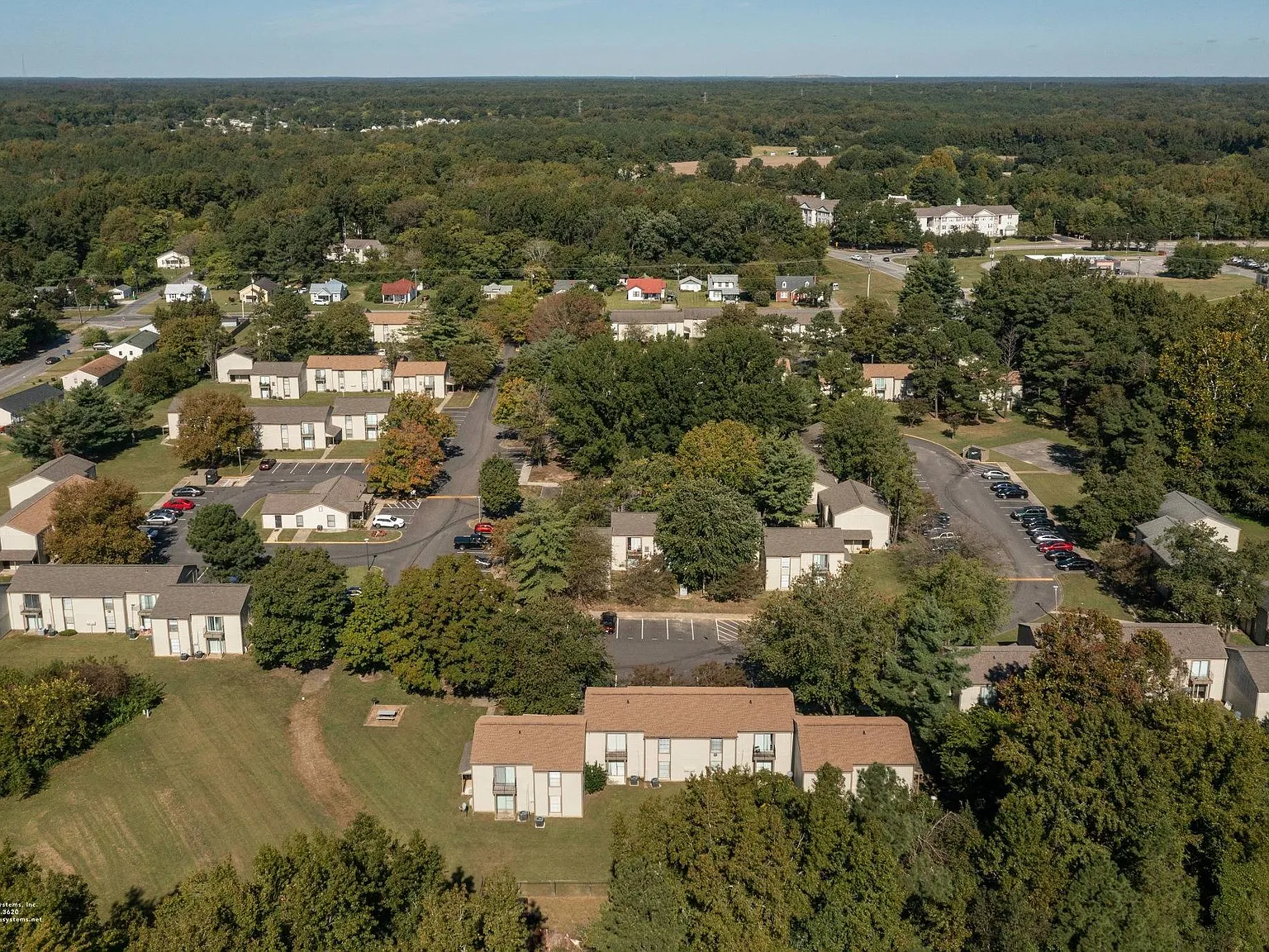 River Road Terrace Apartment Homes — Photo 4