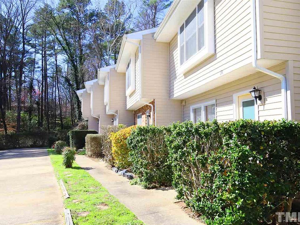 2nd image of 875 Martin Luther King Jr Blvd Unit 19
