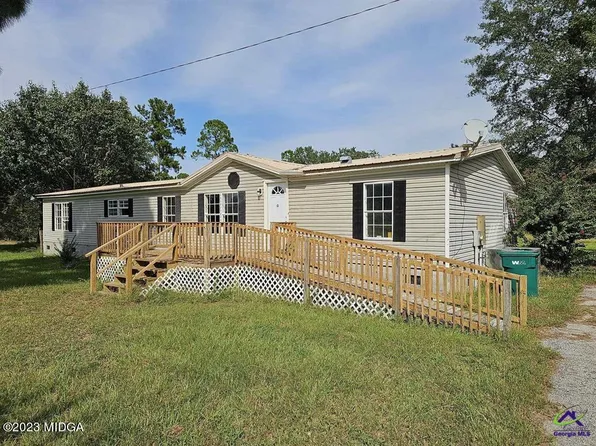 271 Twin Walk, Byron, GA 31008