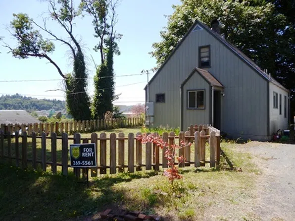 317 E St, Coos Bay, OR 97420