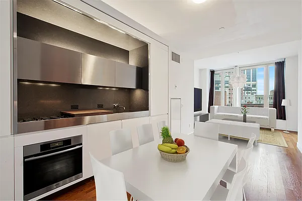 Rented by Douglas Elliman | media 29