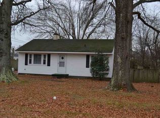 2029 Barham St, Milan, TN 38358