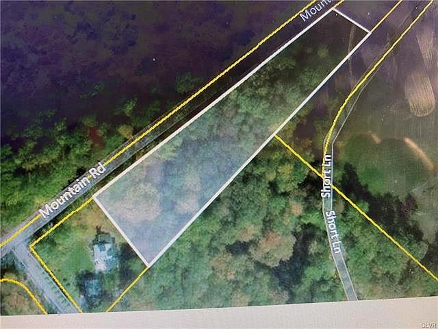 2nd image of 6184 Mountain Rd
