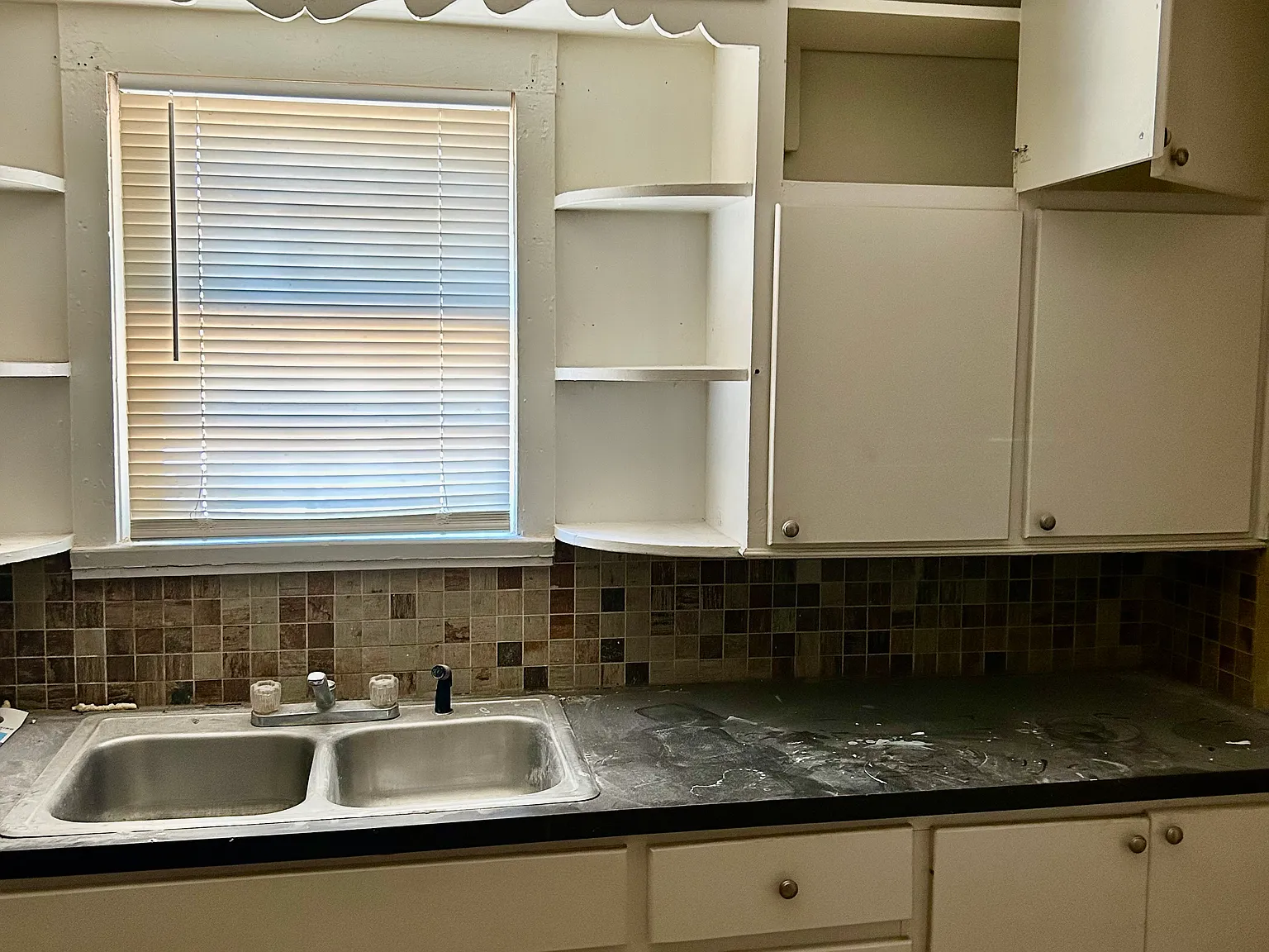 2 bed, 748 sqft, $850 — Photo 4