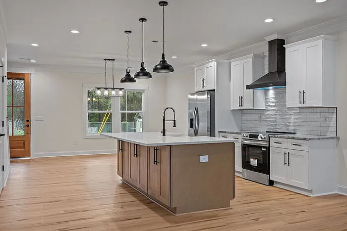 1010 Gibson Rd — Photo 15