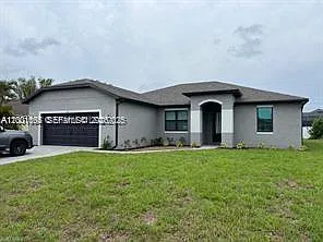 Cape Coral — Photo 1