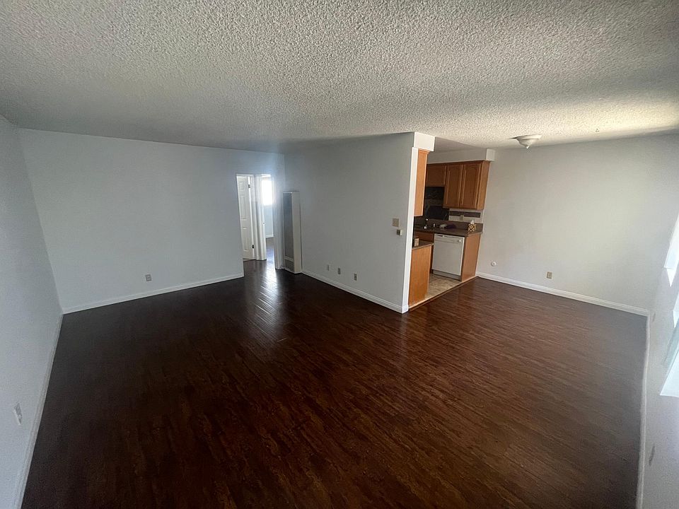 2nd image of 25904 Viana Ave APT 8