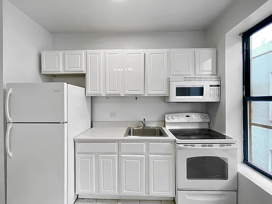 Rented by Skyward | media 11