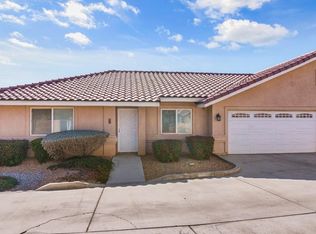 16201 Viho Rd APT 4, Apple Valley, CA 92307