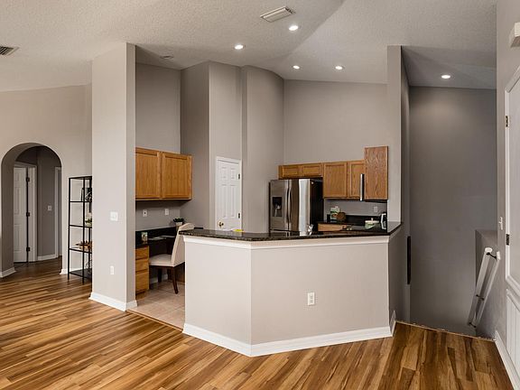 5th image of 5183 6th Way N