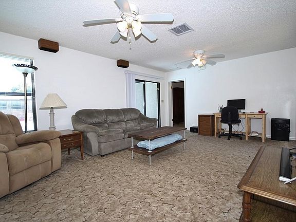 5th image of 1002 Burrisridge Dr