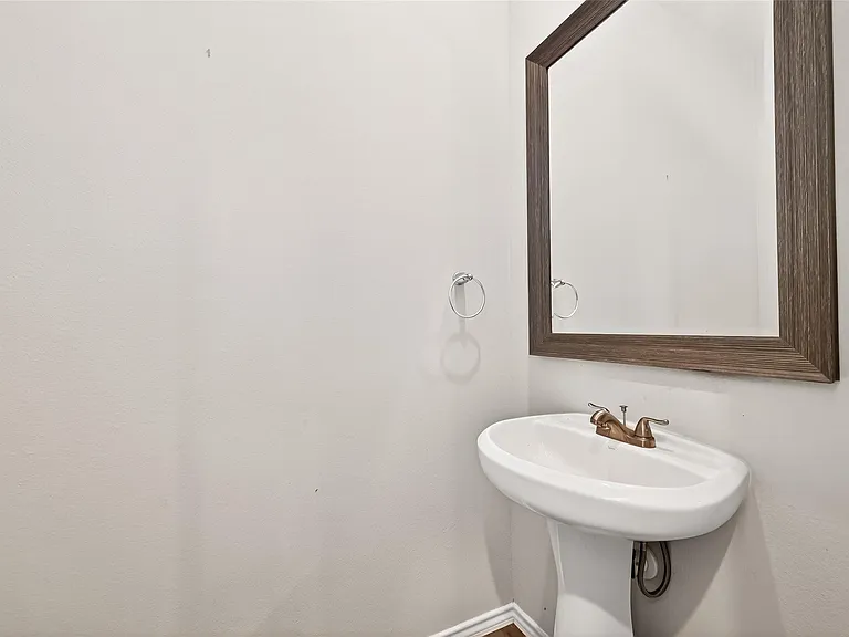 12789 Royal West Dr — Photo 20