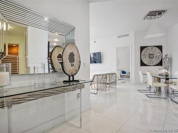 5th image of 15811 Collins Ave APT 4103