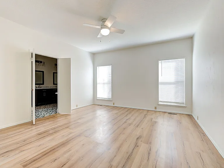 3208 Castlerock Rd — Photo 20