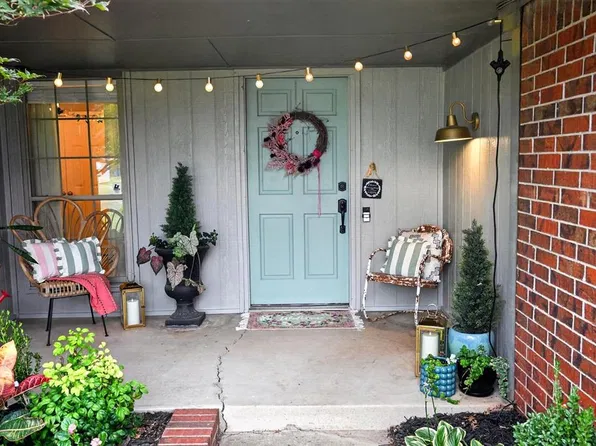 1916 Mark Rd, Edmond, OK 73003