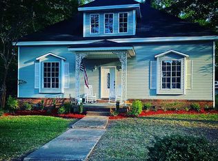 223 W Monroe St, Okolona, MS 38860