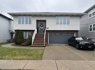 404 Chestnut Ave, South Hackensack, NJ 07606
