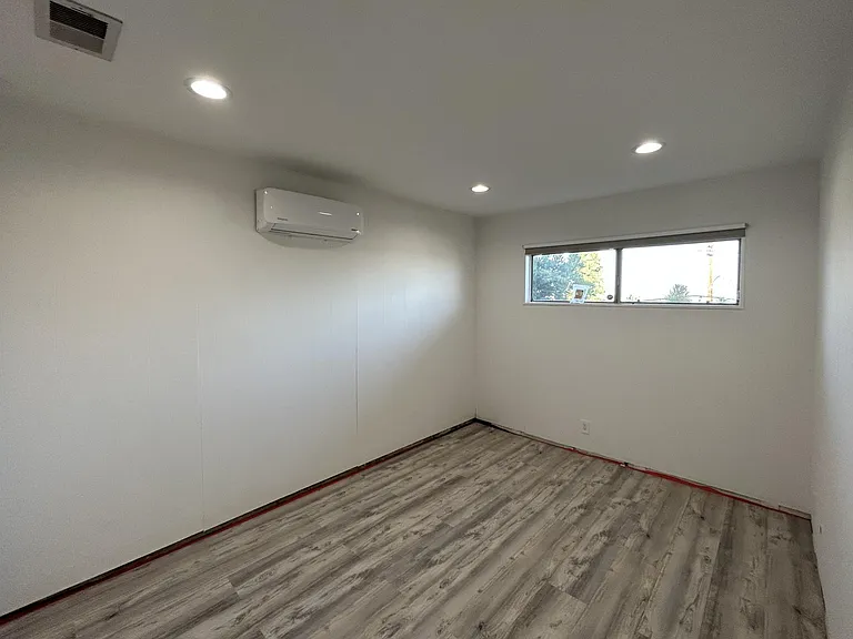 Still need to put baseboard down here.