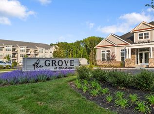 67 Old New Brunswick Rd #2108, Piscataway, NJ 08854