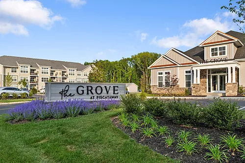 GROVE AT PISCATAWAY Photo 1