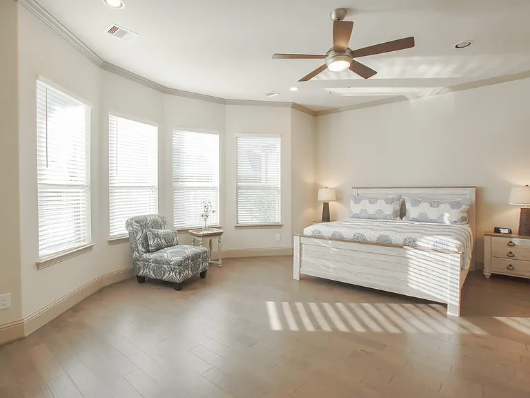 47 N Lochwood Way — Photo 24