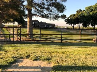 11664 Valpredo Rd, Bakersfield, CA 93313