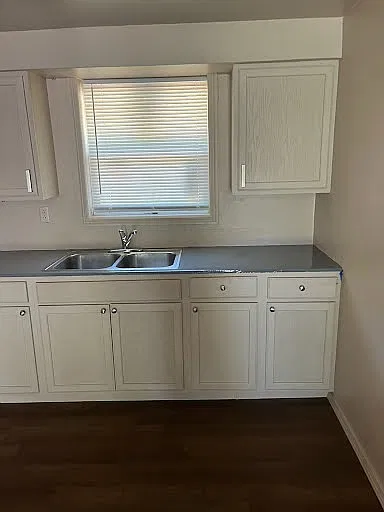 4104 Southeast 22nd Street - 1 — Photo 4