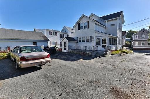 2nd image of 47 Glen St
