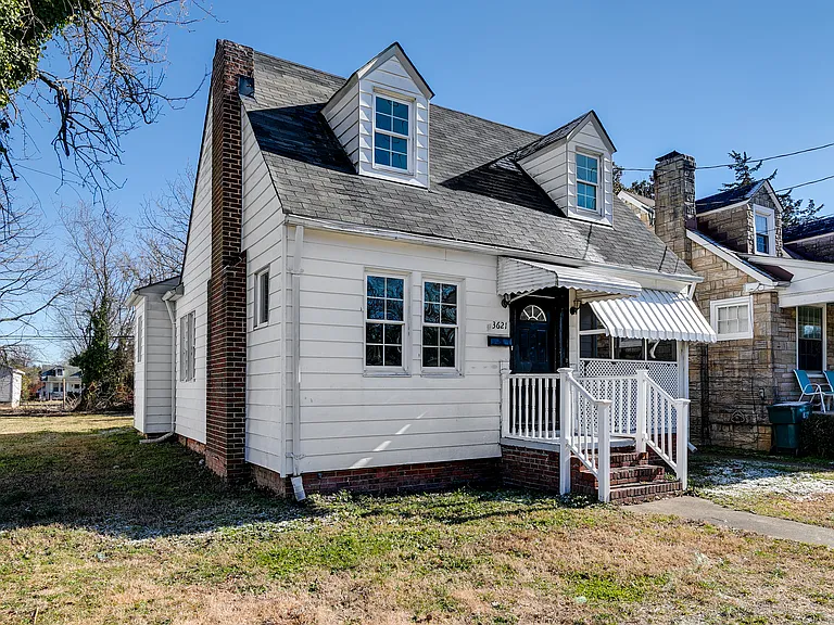 3621 Benton Ave — Photo 3