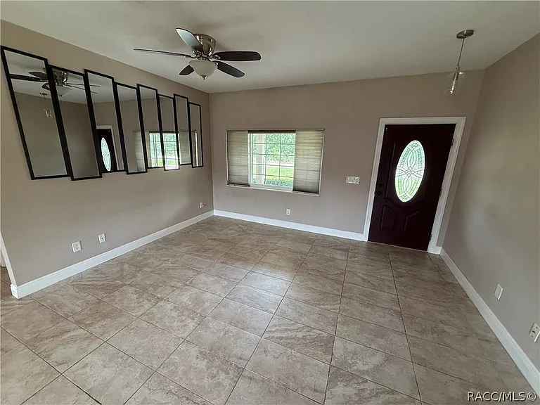 3047 W Kirkwood Pl — Photo 3