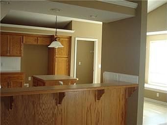 4th image of 3208 Devonshire Dr