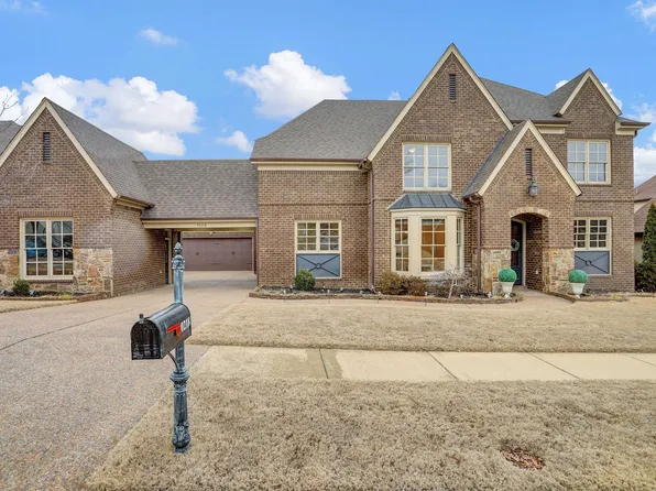10218 Ivy Oak Ln, Lakeland, TN 38002