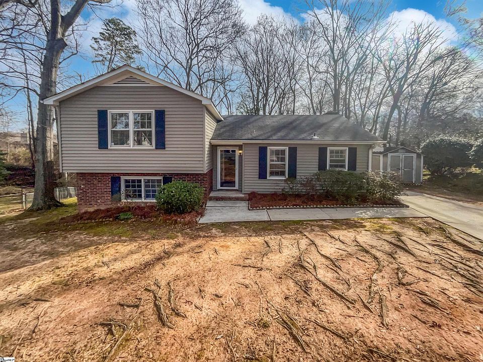 1st image of 119 Coalmont Ct