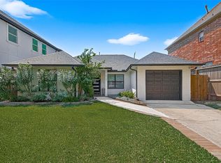 5121 Locust St, Bellaire, TX 77401