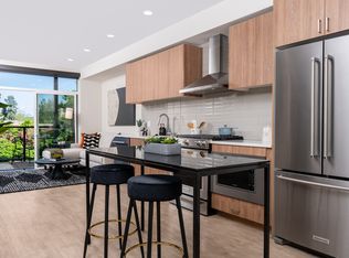 Eastline Grand, Redmond, WA 98052