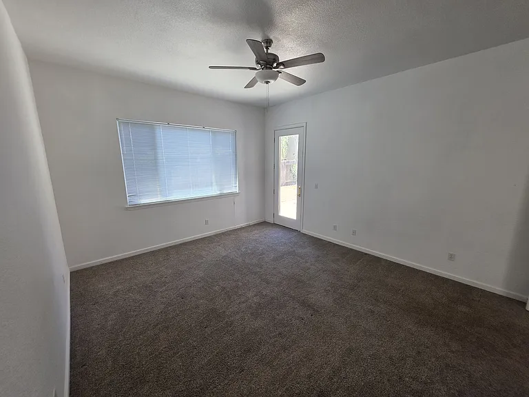 2271 Celtic Dr — Photo 12