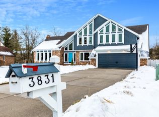 3831 Hemmingway Dr, Okemos, MI 48864