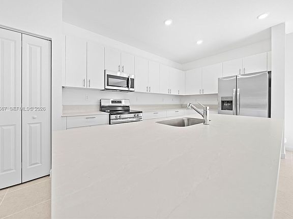 2nd image of 2442 SE 30th St #2442