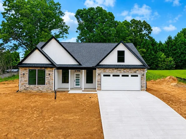 333 Peach Valley Dr, Spartanburg, SC 29303