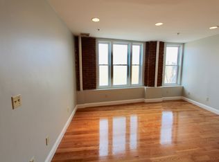 327 Main St APT 2, Fitchburg, MA 01420