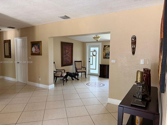 4th image of 17405 SW 109th Ct