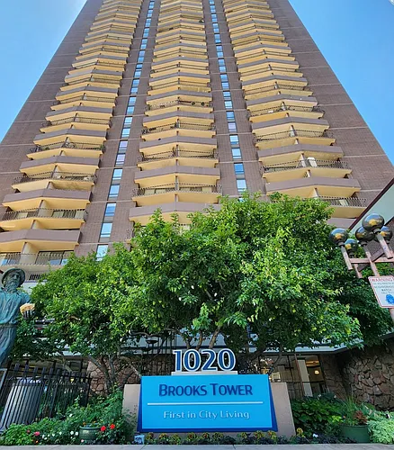 1020 15th St Photo 1